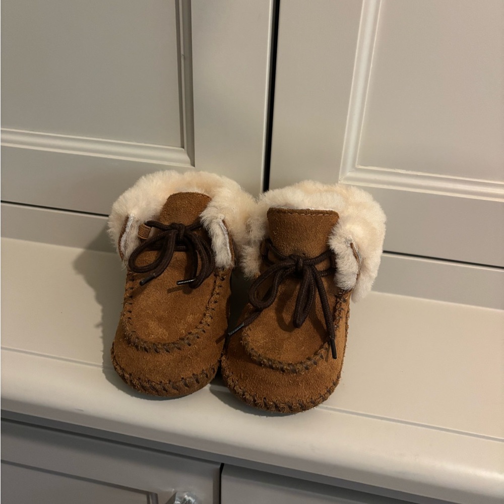 UGG Baby Boots - Picture 3 of 5